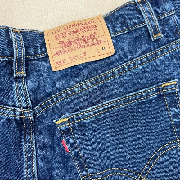 Vtg Levi's 551 Jeans Womens 14P Dark Wash Blue USA 90s Relaxed Tapered High Rise - Picture 8 of 9